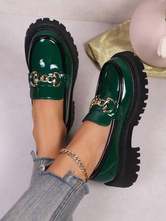 春秋拼接皮革面时尚淑女优雅款舒适休闲一脚蹬防水台纯色金属扣亮面活力绿亮面厚底乐福鞋