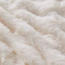 Sour Lemon 1 Piece Couverture Plaid, Douce et Chaude, Esthétique Pour Canapé, Plaid Canape Grande taille Moelleuse et Polyvalente, Couverture en Peluche de Lapin Blanc Confortable et Unie Pour Le Canapé, Le bureau, La chambre, Les voyages et Le camping - Blanc - Voir 8