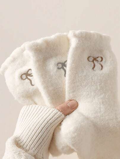 2/4 pares de calcetines con lazo para mujer, calcetines minimalistas y lindos de cachemir falso hasta el tobillo, gruesos, suaves, esponjosos, cálidos y cómodos, en colores aleatorios, acogedores y cálidos