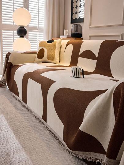 1pc New Anti-Cat Scratch Sofa Cover Slipcover, Luxurious Feeling, Suitable For All Seasons, Sofa Blanket With Circle Decor