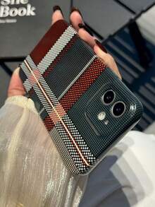 1 pieza Funda de teléfono de cobertura completa con textura de fibra de carbono elegante, adecuada para iPhone 17/17 Air/17 Pro/17 Pro Max/16 Pro Max/16/16 Pro/16 Plus/15/15 Pro Max/15 Pro/11/12/13/14 Pro Max/11 Pro/11 Pro Max/12 Pro/12 Pro Max/13 Pro/13 Pro Max/14 Pro/14 Pro Max