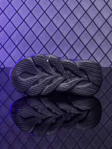 Modische Spider-LED-Leuchtschuhe aus atmungsaktivem Mesh, geeignet für Jungen und Mädchen – lässige, stoßdämpfende, rutschfeste Lauf- und Wanderschuhe für das ganze Jahr im Freien