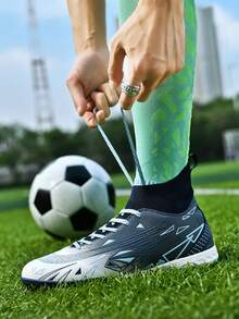 Fashionable Couples' Blue Studded High-Top Soccer Shoes, Sports Sneakers