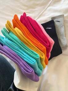 3 Pairs Assorted Color Diagonal Stripe Print Sports Socks, Comfortable Breathable Medium Thickness, Unisex Fashion - Multicolor - View 2