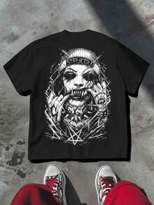 1 PCS Occult - Faced Street Sacrifice: The Black Tee's Back Features A Fanged Ghoul Wearing A "STAYCOLD" Beanie, Intertwined With Hand Signs, Pentagrams, And Chains, Spring/Summer/Fall Men Clothes, Regular Fit Shirt, Halloween Festival, Men's Round Neck Printed Short Sleeve Casual Everyday T-Shirt, They Are Excellent Gifts For Friends And Family, 180g 100% Cotton T-Shirts Feature, A Youthful And Fashionable Design, Graphic Tees Men, Graphic Tees Women, Back To School Shirt, College Essential - 黑色 - 查看 4