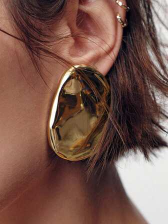 ZAA Asymmetrical Texture Geometric Oval Earrings, Smooth And Minimalist Earrings, Earrings, Niche Alloy Versatile, Suitable For Daily And Banquet Wear,There Are Slight Scratches On The Metal Surface, Which Do Not Affect Its Use