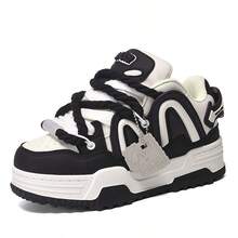 Q-AND  Women's Casual Sneakers, Outdoor Skateboard Shoes, Women's Thick-Soled Skateboard Shoes | Low-Top Shock Absorption, Thick Shoelaces With Waffle Soles | Breathable Casual Sneakers | Fashion Sneakers | Must-Have For Outdoor Street Travel - Đen và trắng - Xem 1