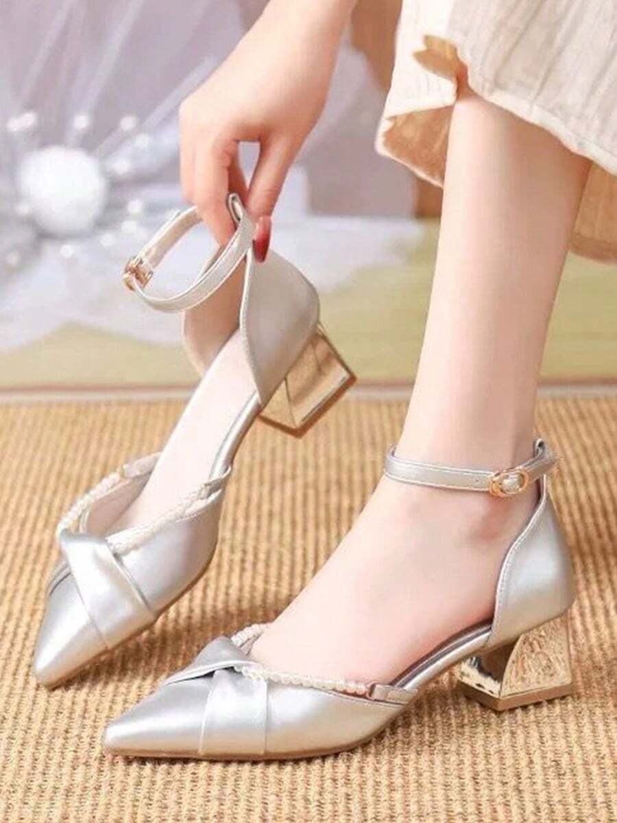 Zapatos de tacón altos elegantes y sofisticados para mujer, con tacón grueso, punta afilada, diseño hueco y estilo versátil. - Plateado - Ver 1