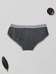 2PCS Men's Briefs With Fashionable Stripes Simple Style Men's Casual Sports Basic Underwear Mid Waist Cotton Soft And Comfortable Men's Triangle Underwear