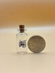 10/20pcs Mini Halloween Decoration Glass Wishing Bottles With Skull, Bat, Cork Stopper, DIY Craft, Wedding Gift, Wish Bottle, Halloween Party Favor, Random Assorted