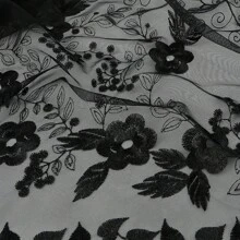 1pc Women's Lace Embroidery Triangular Scarf, Floral Breathable Headscarf/Shawl, Elegant Wedding Veil Scarf