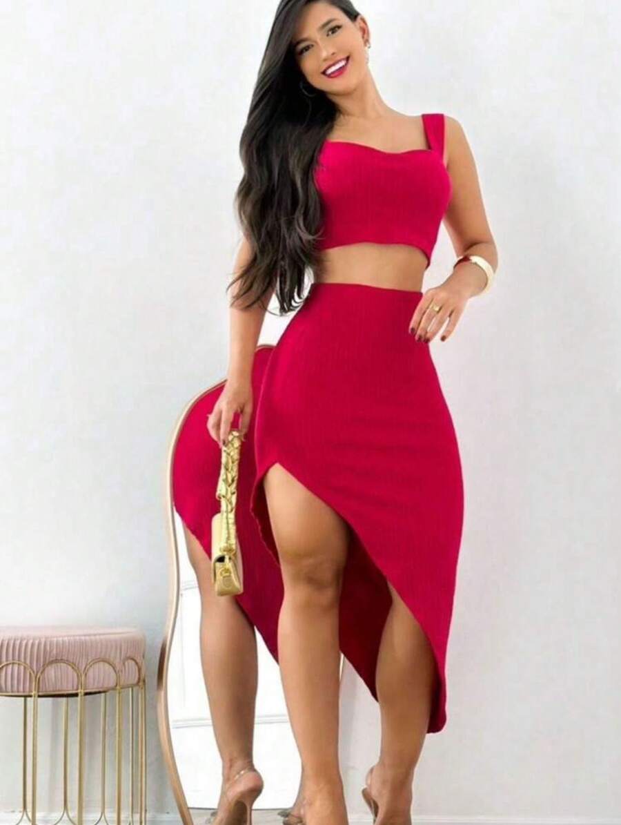 Women's Cropped Set And Skirt With Anaruga Slit - Red - View 1