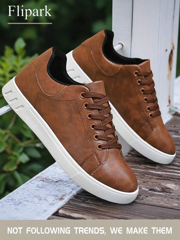 Flipark Zapatos de patinaje con diseño de rayas para hombres - Parte superior de PU resistente al desgaste, interior de tela transpirable, plantilla de tela, suela de PVC antideslizante, puntera redonda, perfectos para uso casual al aire libre en otoño, primavera, verano e invierno