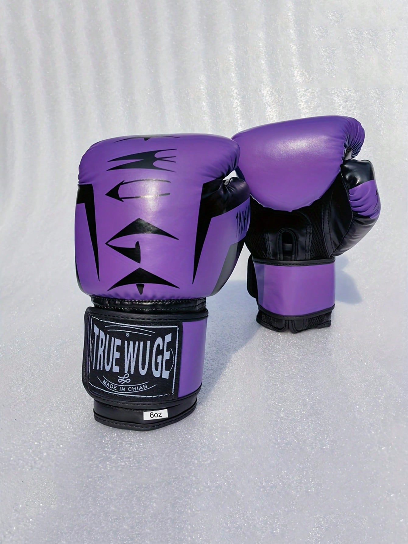 زوج من قفازات الملاكمة للكيس الرملي والتدريب على ف...