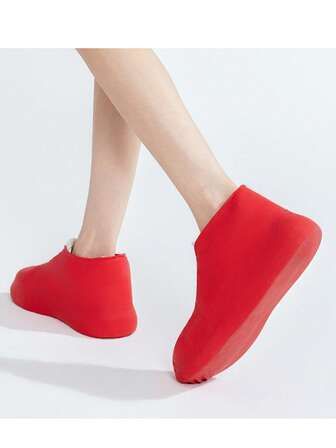 短款防水乳胶雨鞋套，易于穿脱，防滑耐用，适合男女，徒步旅行和骑自行车，雨天