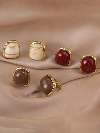 2pcs Minimalist Resin Square Clip-On Earrings, Geometric High-End Earrings Without Piercing, Suitable For Women's Daily Commute Wear