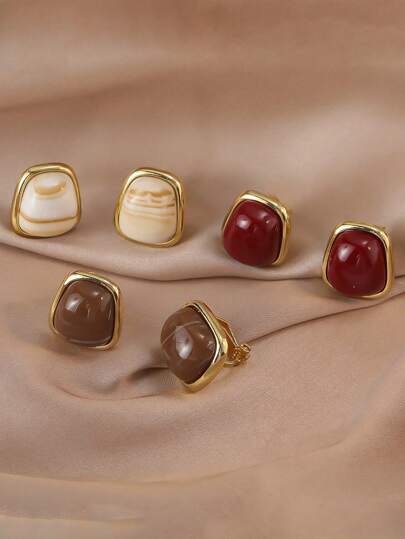 2pcs Minimalist Resin Square Clip-On Earrings, Geometric High-End Earrings Without Piercing, Suitable For Women's Daily Commute Wear