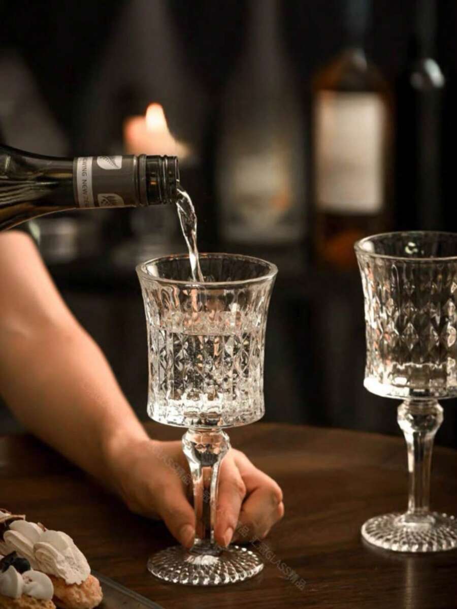 欧式浮雕水晶雕刻玻璃杯，钻石切割工艺，无铅水晶玻璃，香槟杯，冷饮杯，果汁杯，苏打水杯，适合日常使用，厨房，餐厅，婚礼，家庭聚会，派对，适合作为礼物，节日礼物 - 無色 - 查看 1