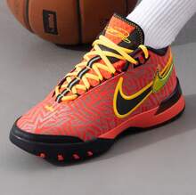 Nike LBJ NXXT GENISUS EP男子詹姆斯運動籃球鞋 - 紅色 - 查看 3