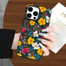 Exhibimos fundas y carcasas protectoras para teléfonos con diseños florales, orificios grandes y efecto imitación. Compatibles con phone 16 Pro, 16, 15 Pro, 14, 14 Plus, 14 Pro, 13, 13 Pro, 12 Pro y 11/11 Pro. Ideales para cumpleaños y celebraciones. - Blanco - Ver 5