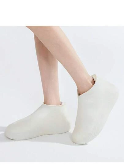 Short Waterproof Latex Rain Shoe Covers, Easy To Wear And Take Off, Non-Slip And Durable, Suitable For Men And Women, Hiking And Cycling In Rainy Weather Insulation, Galentines, Puppy, Carnival, Spring Summer Picks, Brides Maid Gifts, Room, Beach, Travel, For Men, For Women, Vacation, Cute Stuff, Shoe Rack, Storage Saver, Commencement, Congrats Grad, Graduation Party