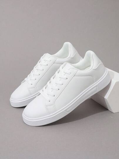 Men's Casual Sports Sneakers, Non-Slip Student Skateboard Shoes, All Season Style, Casual Student Sports Skateboard Shoes, Fashion & Versatile, Size 36-45 Valentine's Day Ideas