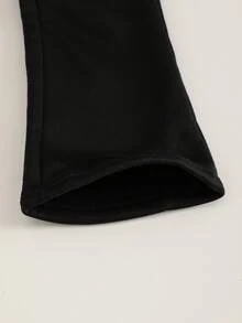 Conjunto de 2 piezas de sudadera rosa holgada con puños y bajo acanalados, cuello redondo, manga larga y estampado de lazo de encaje, emparejada con pantalones negros acampanados de cintura elástica, para niñas en otoño/invierno con estilo vintage y casual