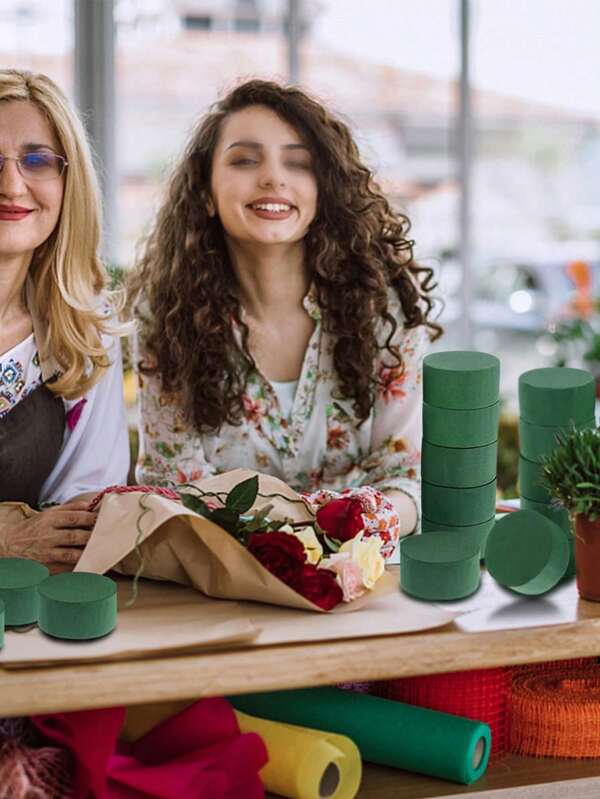 12pcs/6pcs/1pc/Set Round Foam Green Flower Foam, Wet Flower Foam Round Floral Arrangement Set, Suitable For Succulents, Bouquets, Home, Wedding, Party, Hotel And Floral Decor, Christmas, Valentine's Day DIY Gifts, Artificial Flowers And Plants, Floral Shop Foam Decor (Paper Packaging), Artificial Plants, Autumn Decor, Room, Desk, Garden Decor, Room Decor, Valentine's Day, Gifts
