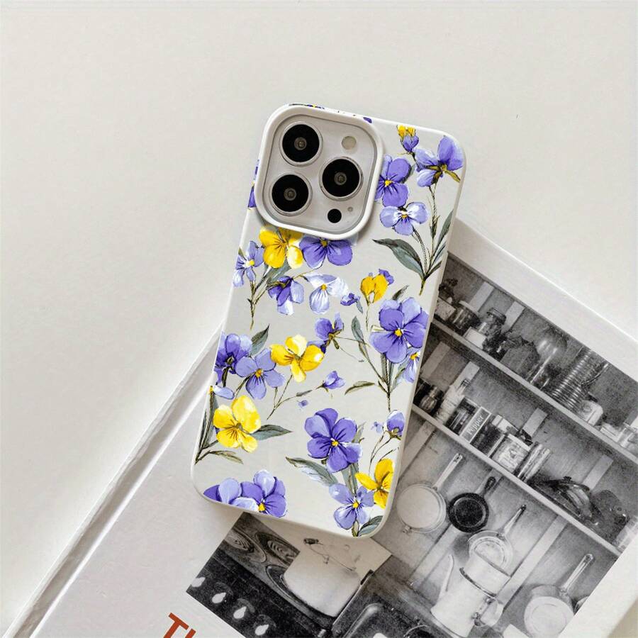 Fundas protectoras de imitación con orificios grandes y estampado de flores moradas y amarillas, compatibles con phone 16 Pro, 16, 15 Pro, 14, 14 Plus/14 Pro, 13, 13 Pro, 12 Pro y 11/11 Pro. Regalos para cumpleaños y celebraciones. - Blanco - Ver 1