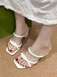 Sandalias de verano con tiras cruzadas de PU para mujer, estilo hada francesa, nuevo diseño, tacón grueso, cabeza cuadrada, color sólido, elegantes y modernas tiras finas, adecuadas para oficina, fiesta, boda. - Blanco - Ver 6
