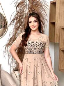 VESTIDO MIDI SAIA RODADA MANGA CURTA DECOTE REDONDO EM TECIDO JACQUARD COM RELEVO. - Nu / Nude - Visão 4