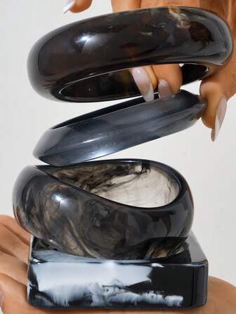 1 件优雅扎染树脂不对称圆形手链，女士款，奢华低调，适合约会、度假、聚会、郊游、下午茶、购物（请在订购前检查直径，不会因尺寸问题而产生负面反馈）