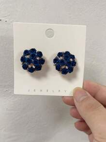 1 pereche de cercei stud cu stras floral delicat, potriviți pentru purtarea zilnică a femeilor