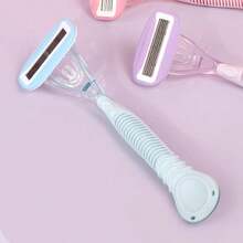 Miniso Characters系列温和5层女士剃须刀肉桂卷5层刀片+润滑条设计，顺滑剃须减少皮肤摩擦（1件） - 淺藍色 - 查看 3