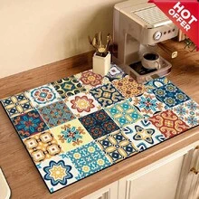 Ein Boho-Stil bedruckter Abtropfmatte mit personalisierten Mustern. Die neue saugfähige Küchen-Abtropfmatte hat eine farbbeständige Oberfläche mit weichem und angenehmen Griff. Maschinenwaschbar für einfache Reinigung.