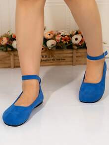 Women's Casual Flat Round Toe Soft Bottom Ankle Strap Slip-On Shoes, Suitable For Walking, Outdoor, Leisure, Comfortable, Lightweight, Versatile Solid Color Fashion Vacation Commute Basic Style Casual Retro Lace-Up Flats For Beach, Party, Office, Home, Indoor/Outdoor, Spring/Summer/Autumn/Winter