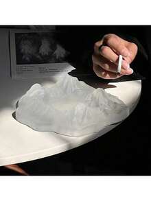 A Senior Glacier Ashtray Home Decoration, Light Luxury Creative Design Cigar Ashtray, Office Hotel Senior Decoration, Thick Texture Personalized Design, Home Living Room Bar Multi-Scene Application, Multi-Color Senior Imitation Glacier Effect Smoke Container, Jewelry Jewelry Decoration Storage, Crystal Glass Cigar Jar, Personalized Home Desktop Decoration Decoration