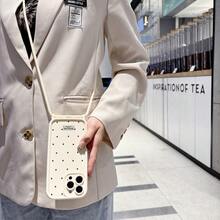 简约时尚波点字母印花TPU防震挂绳斜挎手机壳，兼容苹果16/15 Pro Max/15 Plus/15 Pro/15/14 Pro Max/14 Plus/14 Pro/14/13 Pro Max/Pro Max/12 Pro Max/12 Pro/12/11 Pro Max/11，是送给家人和朋友的完美圣诞节、新年、复活节礼物 - 白色 - 查看 4