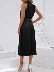 畅销欧美时尚女式缎面无袖黑色中长连衣裙，优雅百搭设计，适合夏季晚宴派对。 - 黑色 - 查看 2