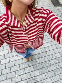 Cardigan casual da donna con blocchi di colore e righe, design con bottoni, comodo e versatile, adatto per casual, quotidiano, appuntamenti, casa, ufficio, feste, vacanze, shopping e altre occasioni, autunno/inverno - Rosso e Bianco - Visualizzare 3