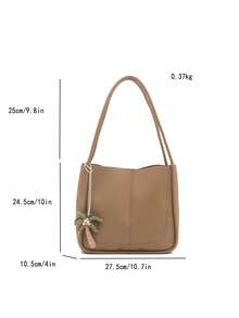 这款女士大容量手提包/单肩包/手提包，采用PU材质，搭配星星毛绒挂件，简约纯色拼接设计，适合日常出行、商务旅行，也可作为送给闺蜜的小礼物。 - 彩色 - 查看 3