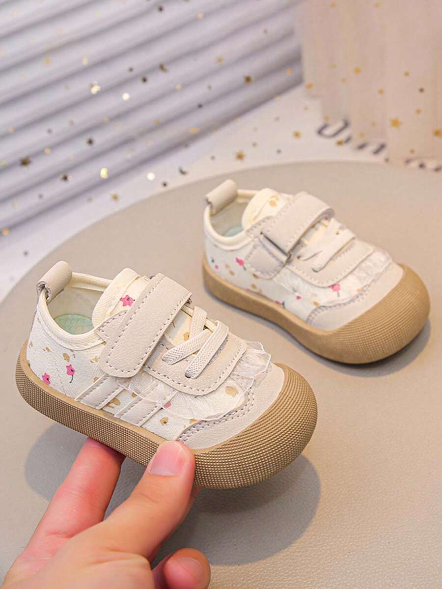 1 Pair Girls' Canvas Shoes, New Spring/Autumn Children Soft Bottom Sneakers, Toddler Casual Shoes - Beige - View 1