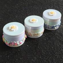 1pc 50mm White Gradient Zinc Alloy Grinder, 4-Layer Daisy Herb Grinder, Smoking Accessories, Portable Hand Rolling Tool, Random Style