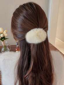 1pc Women's Hair Clip, Cute Fluffy Twist Hair Claw, Suitable For Daily Wear, Outdoor, Home And Various Occasions, Claw Clips, Hair Claws, Clips For Hair, Hair Slide, Hair Barrettes, Winter Accessories