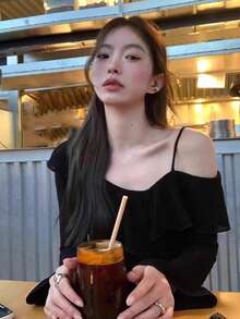 女士露肩长袖针织T恤，叠穿设计，荷叶边装饰，适合初秋休闲穿着，黑色春季款 - 黑色 - 查看 3