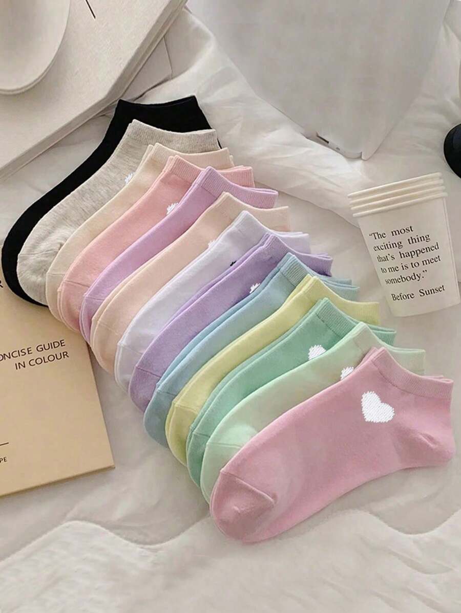 40pcs/20pcs/10pcs/6pcs/2pcs Of Women's Short Socks,Invisible Socks,White Socks,Women Socks,Cute Socks,Girls Socks, Black Socks,Cartoon Details, Guide Rail Breathable Hole Design, Moisture Wicking, Soft And Smooth, Suitable For Various Holidays, Sports, Leisure, Business And Other Daily Wear, Can Be Worn All Year Round, Color Combinations Are Random.