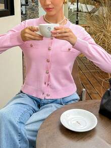 FOR BEAUTY 春季圆领长袖针织毛衣，新款金属纽扣时尚通勤甜美粉色开衫外套，百搭休闲毛衣，适合情人节约会 - 粉色 - 查看 5