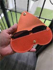 1 Peça Estojo Dobrável Portátil de PU para Óculos, Caixa Suspensa para Óculos de Sol, Caixa de Armazenamento de Óculos Simples, Estojo à Prova d'Água para Óculos, Protetor de Óculos de Sol de Viagem com Suporte, Pequena Bolsa, Pano de Limpeza de Fibra, Adequado para Homens, Mulheres, Uso Externo, Viagem, Casa, Escritório