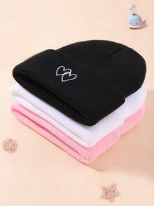 3 Piecesfashionable Combination Of Children's Solid-Color Autumn And Winter Warm Knitted Caps Features A Heart-Shaped Embroidery Design That Can Be Hand-Washed And Worn In Daily Life. It Is Suitable For Children To Keep Warm And Play Outdoors