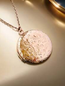 Personalized Round Gold Photo Locket Necklace, Photo Necklace, Photo Locket, Memorial Frame Pendant, Best Gift, Black, Silver, Gold, Fashion, Colorful, Retro, Simple, Unisex, Casual, Cute, Customized, Personalized, Unique, Ideal Gift For Him, Ideal Gift For Her - Multicolor - View 6